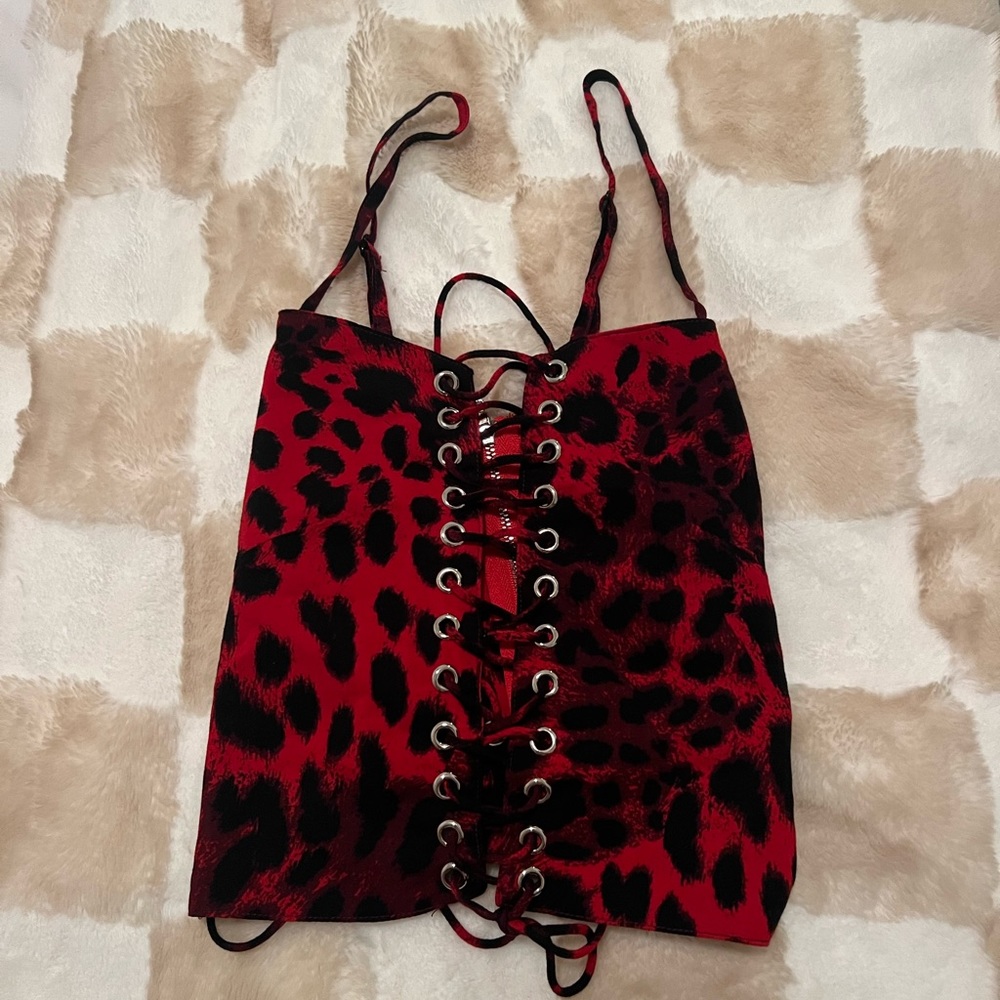 LF top - never worn